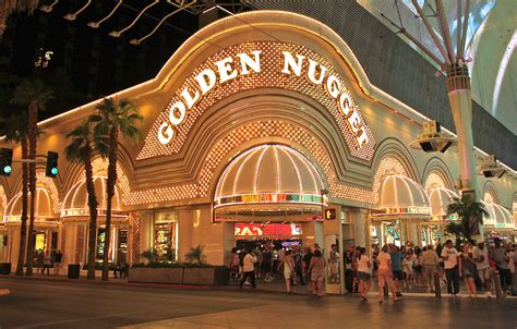 GOLDEN NUGGET .